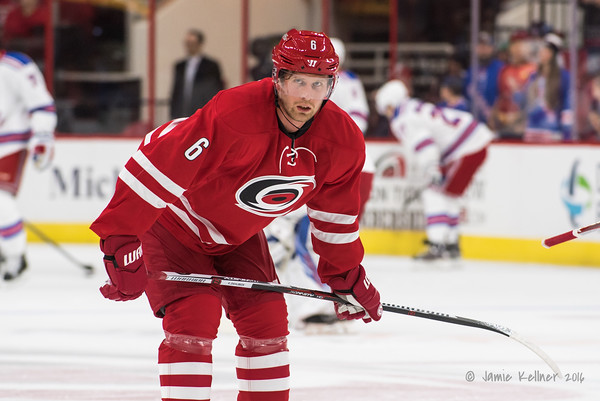 Klas Dahlbeck: 2016-17 Carolina Hurricanes report card